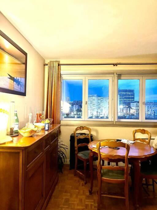 Apartment Eiffel Tower